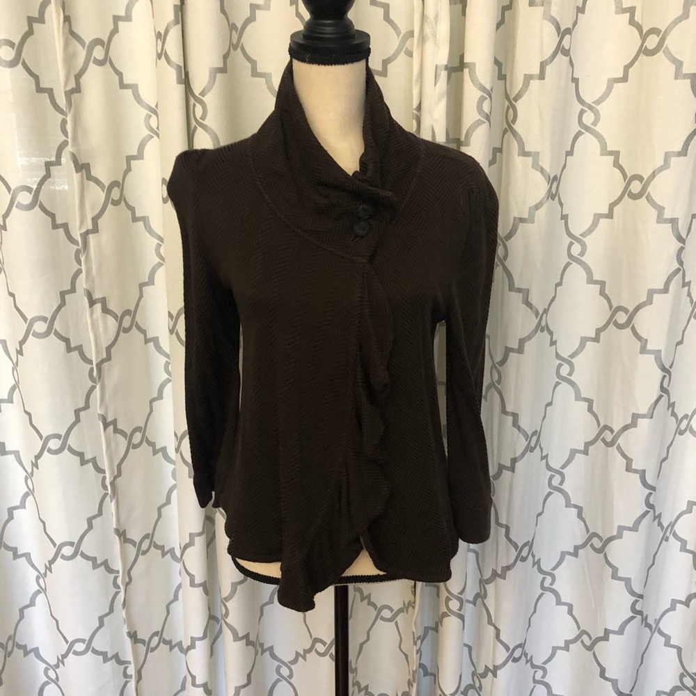 Gently worn Maringue brown lightweight sweater.